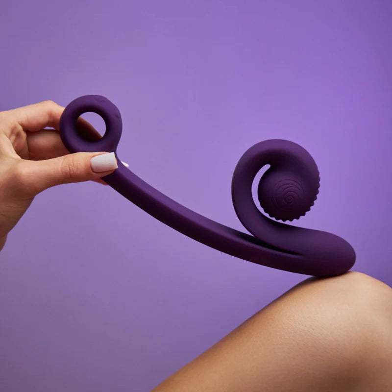 Snail Vibe Curve Duo Vibrator Purple or Peach (World's First Synchro S –  Love is Love