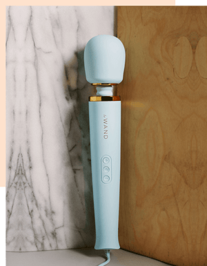 Le Wand Vibrating Massager Sky Blue