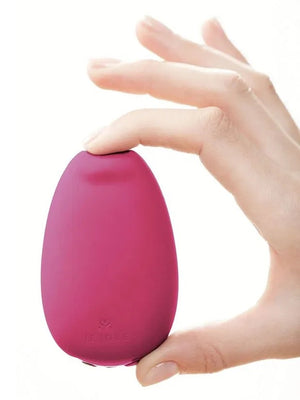 Je Joue Mimi Soft Clitoral Vibrator LoveisLove U4Ria Singapore