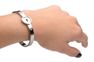 Master Series Cuffed Locking Bracelet and Key Necklace buy at LoveisLove U4Ria Singapore