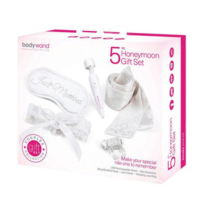 Bodywand Couples Collection 5 Piece Honeymoon Gift Set White Vibrators - Wands & Attachments The Bodywand 