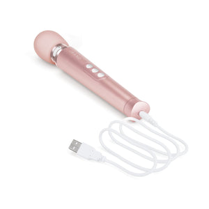 Le Wand Petite Rechargeable Vibrating Massager Rose Gold Vibrators - Wands & Attachments Le Wand 